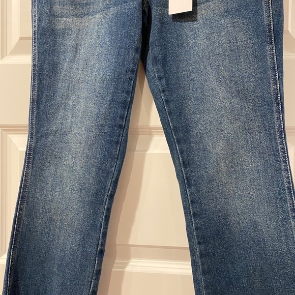 NWT POPSUGAR Kick Flare Jeans w/ Raw Bottom Hem - Picture 6 of 16